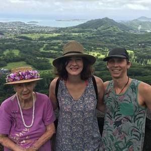 Meet your Posher, Lia